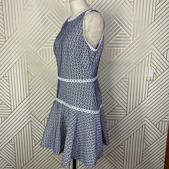 Anthropologie Monique Lhuillier Meagan Dress Geometric Navy Blue White Size 12 - Picture 7 of 12